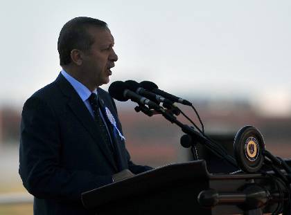 Ερντογάν: Δεν παρακολουθούμε τις εξελίξεις από την εξέδρα