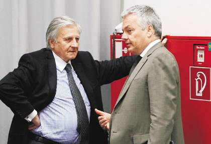 Σκηνικό κατάρρευσης γαλλοβελγικής τράπεζας λόγω Ελλάδας