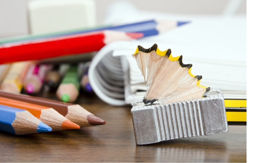 Προμήθεια σχολικών ειδών